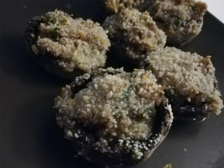 Champignons farcis aux rillettes de porc